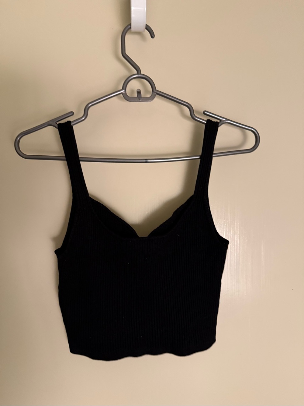 H&M Black Ribbed Cropped Tank